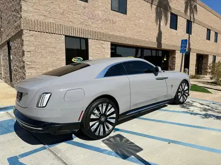 Rolls-Royce with window tint